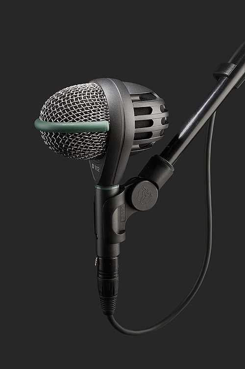 配信機器・PA機器・レコーディング機器 AKG D112 Big Egg AKG ( アーカーゲー ) D112MKII ダイナミックマイク 送料無料